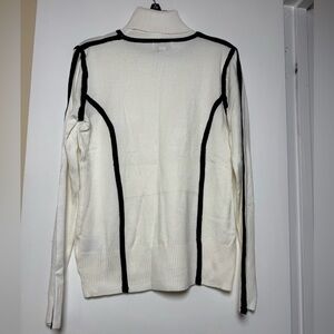 Carmen Marc Valvo Ivory Ribbed Knit